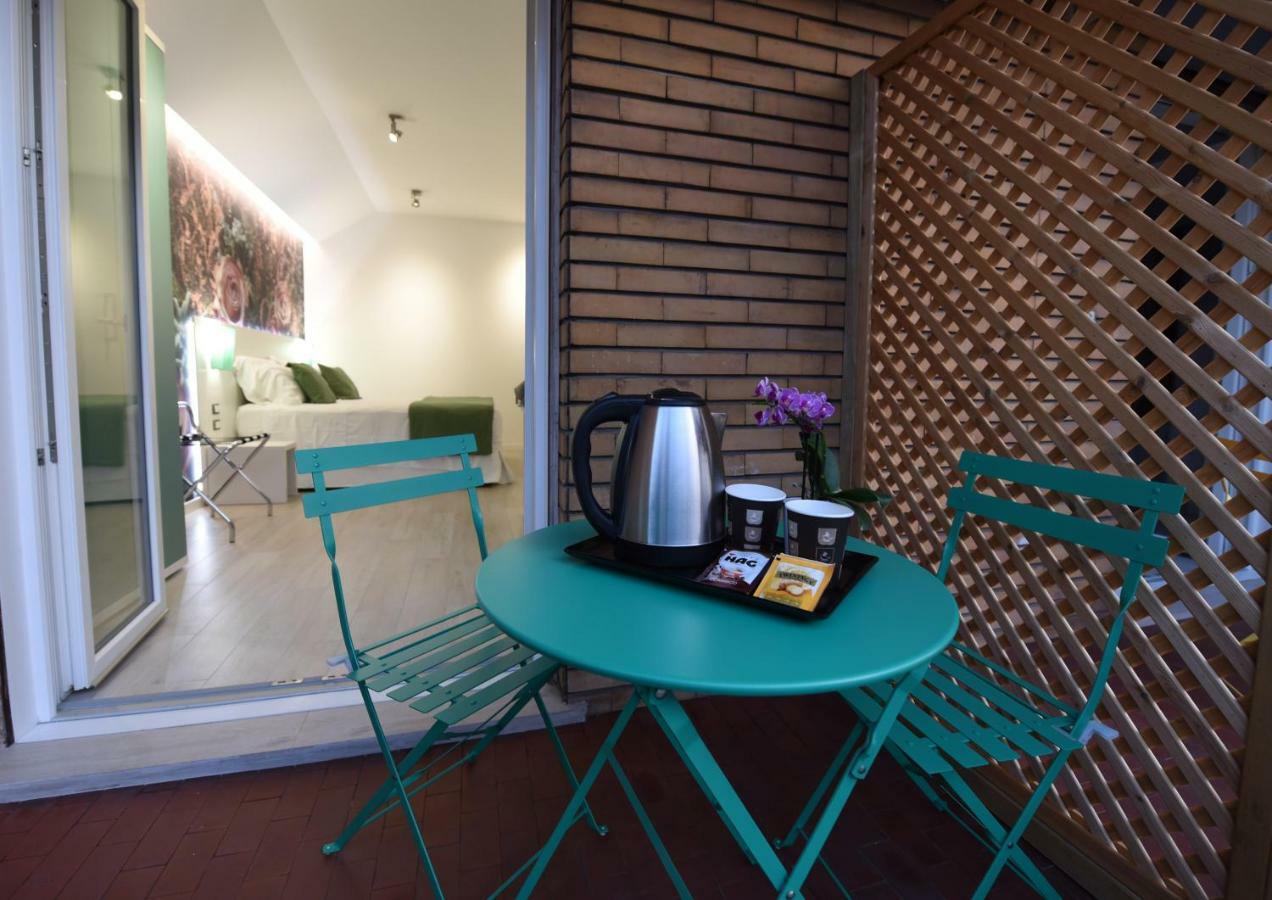 Duca'S House Hotel Rome Exterior photo