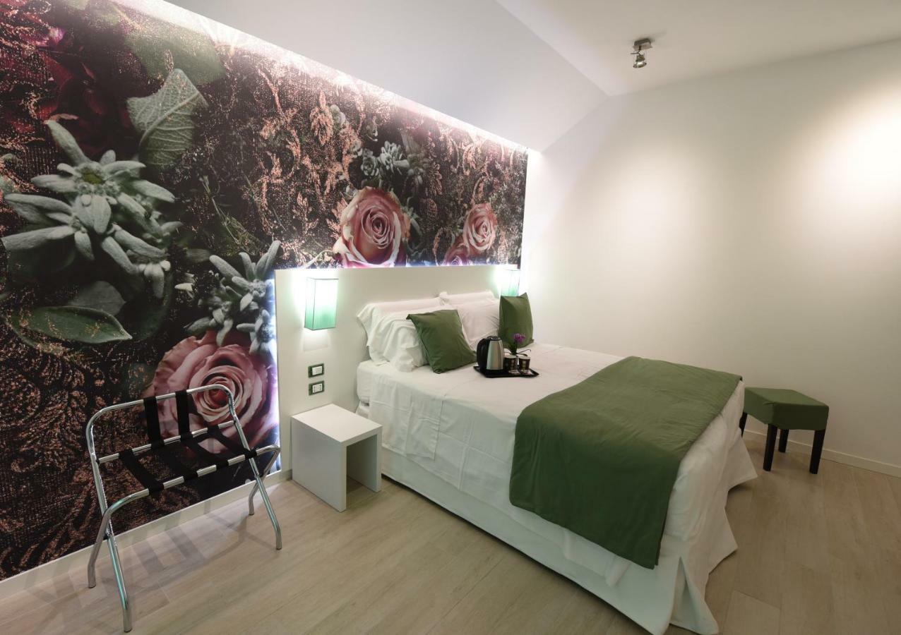 Duca'S House Hotel Rome Exterior photo