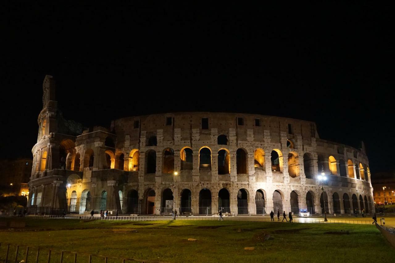 Duca'S House Hotel Rome Exterior photo